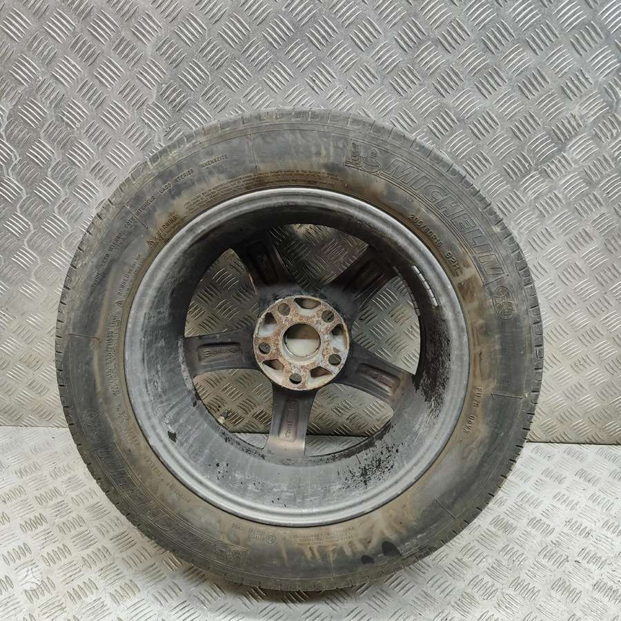 Toyota PLUS W4, light alloy, R16