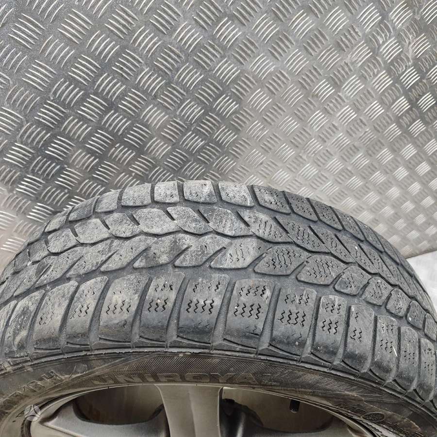 Toyota PLUS W4, light alloy, R16
