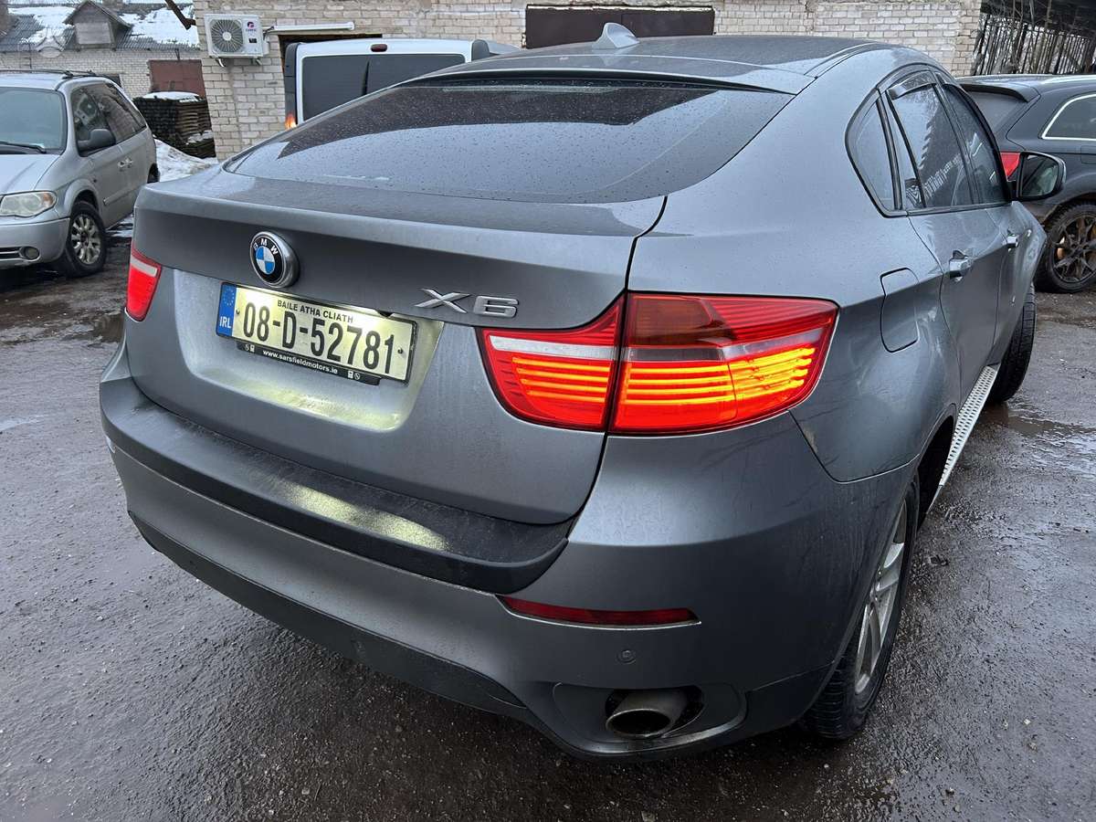 BMW X6 Dalis pristatome
