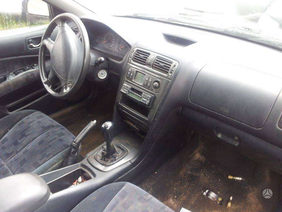 Mitsubishi Galant
