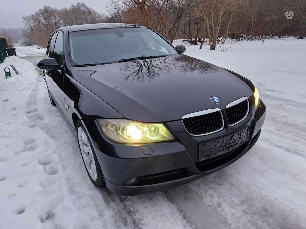 BMW 320 Dalimis