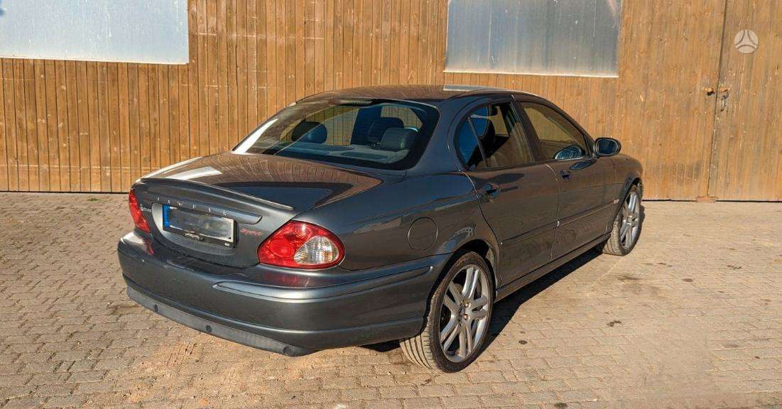 Jaguar X-Type Auto ardomas platesnė info telefonu