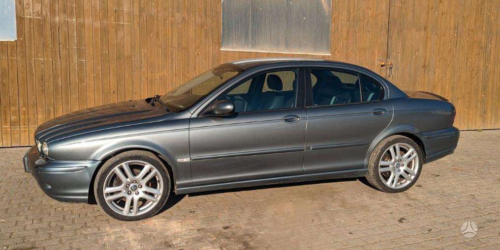 Jaguar X-Type Auto ardomas platesnė info telefonu