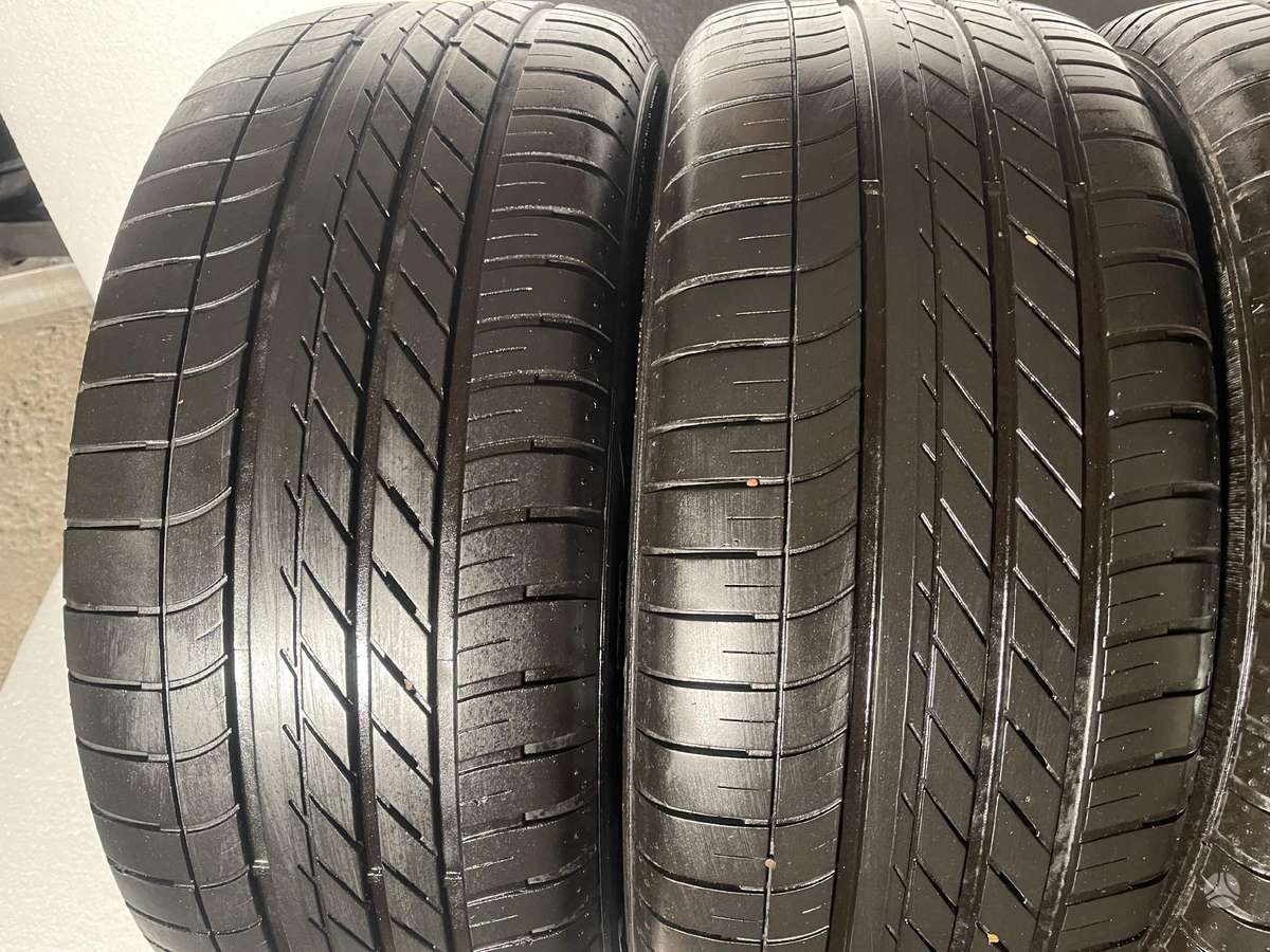 Goodyear Eagle F1, летние 255/55 R18