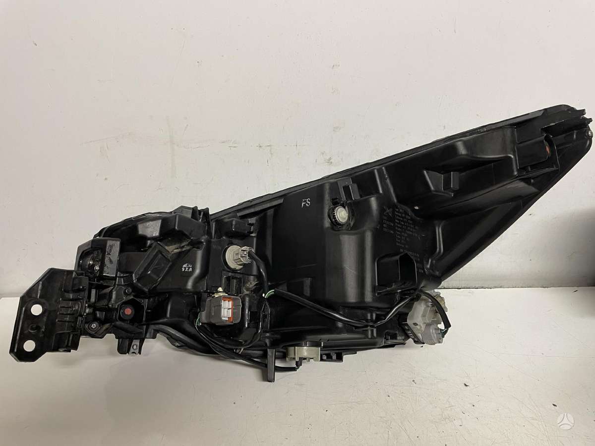 Subaru Outback lights