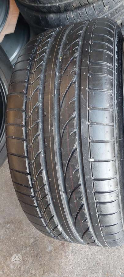 Bridgestone, vasaras 225/40 R18