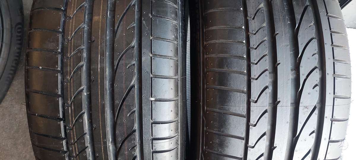 Bridgestone, vasaras 225/40 R18