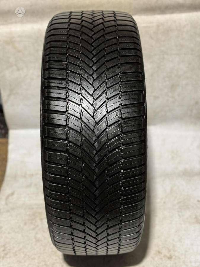 Bridgestone WEATHERCONTROL A005, universalios 225/45 R19