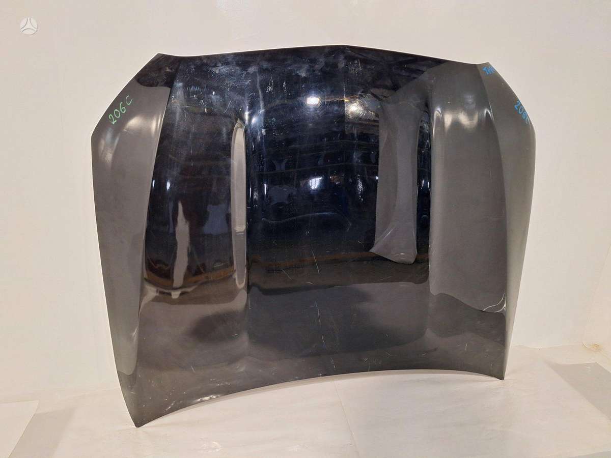 Mercedes-Benz C klasė детали кузова