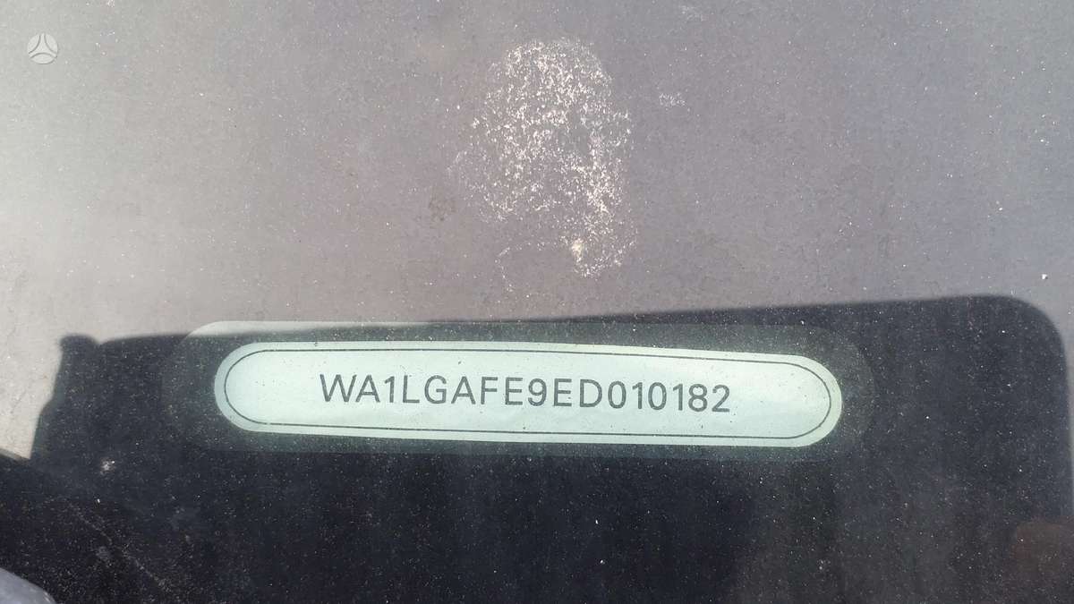 Audi Q7 dalimis. Variklio kodas ctw