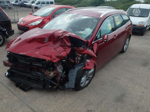 Ford Mondeo for parts