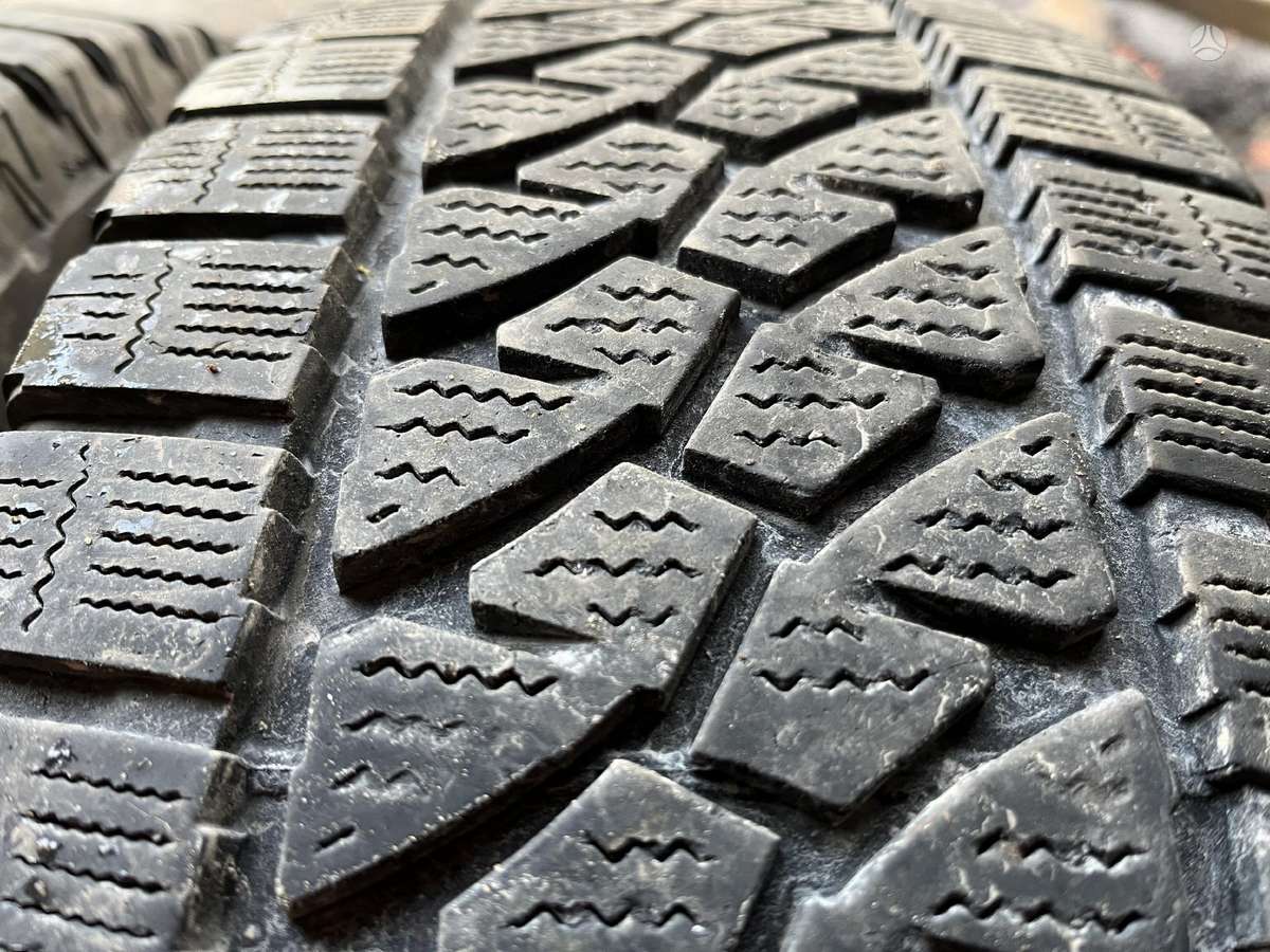 Bridgestone Blizzak W810, winter 225/75 R16