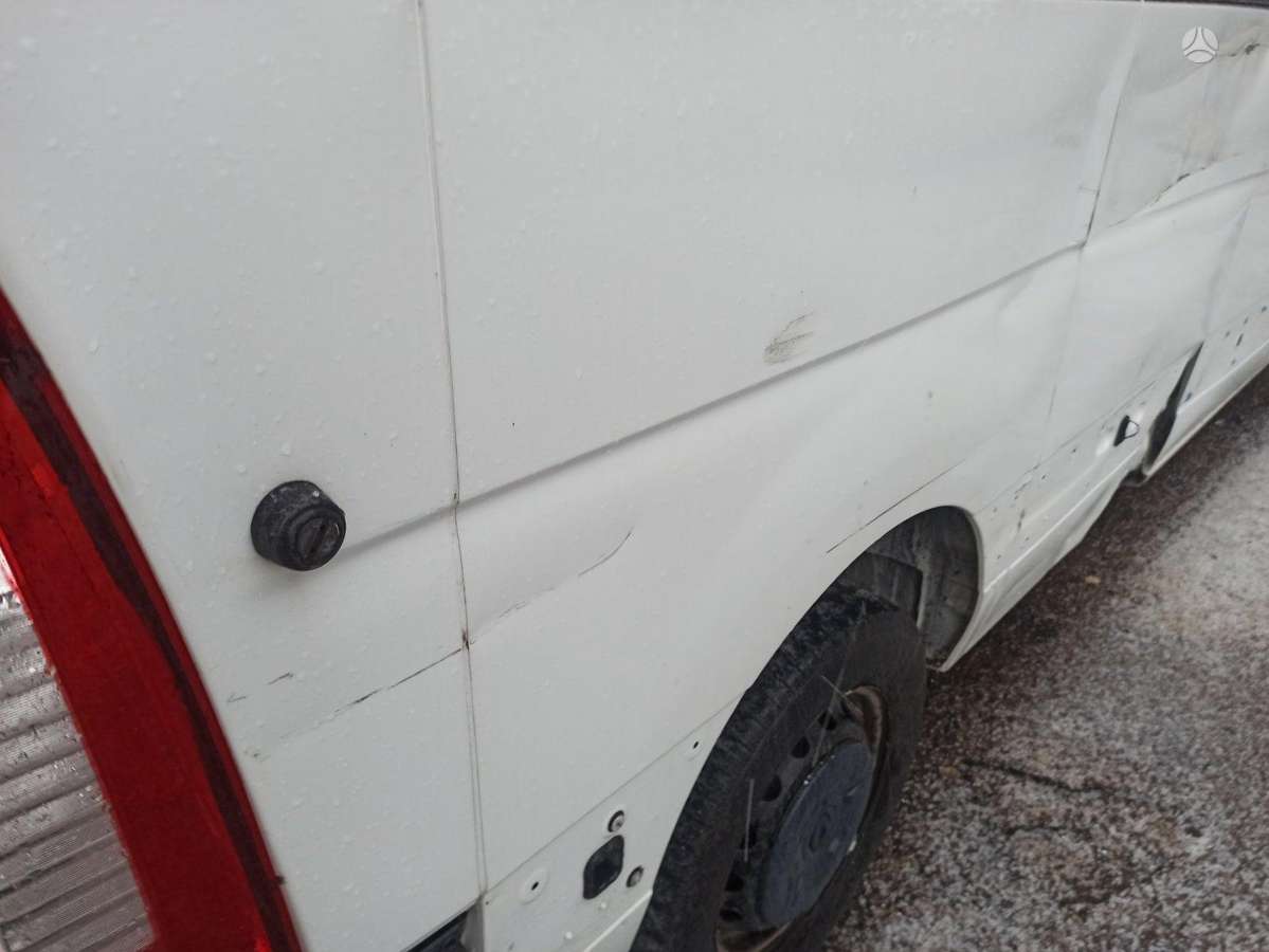 Renault MASTER, preču