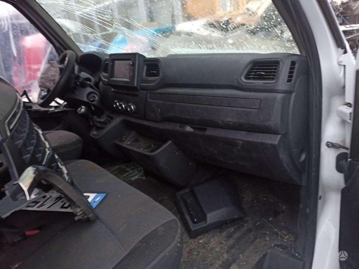 Renault MASTER, krovininiai mikroautobusai