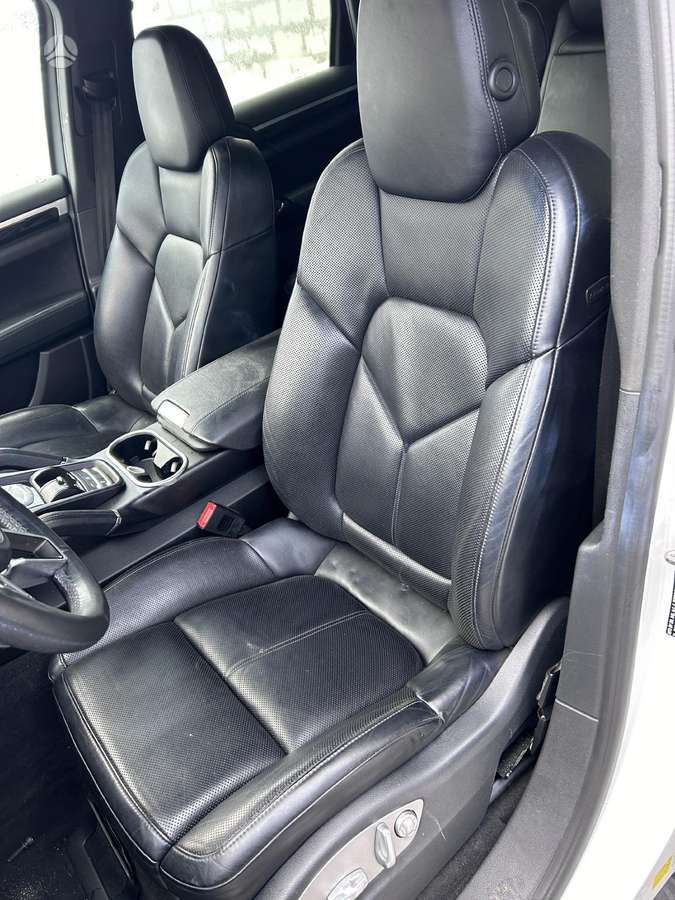 Porsche Cayenne по частям