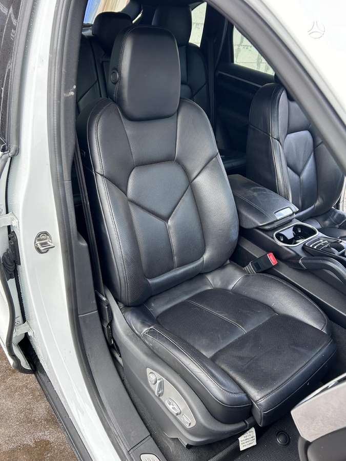 Porsche Cayenne rezerves daļās