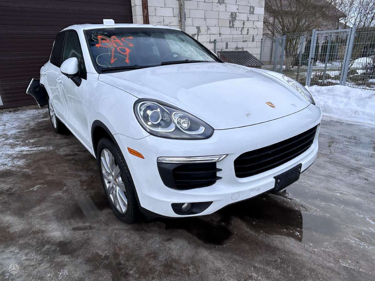 Porsche Cayenne for parts