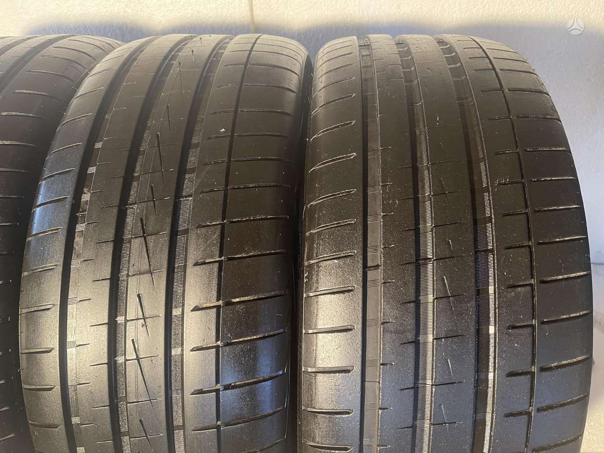 Goodyear Eagle F1, летние 255/55 R18