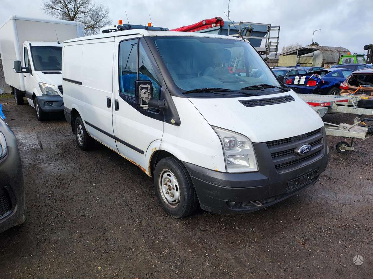 Ford Transit, cargo vans