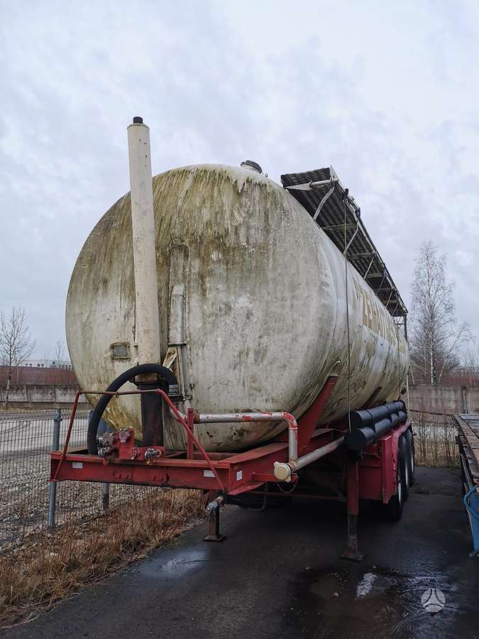 Kässbohrer, cisterninės