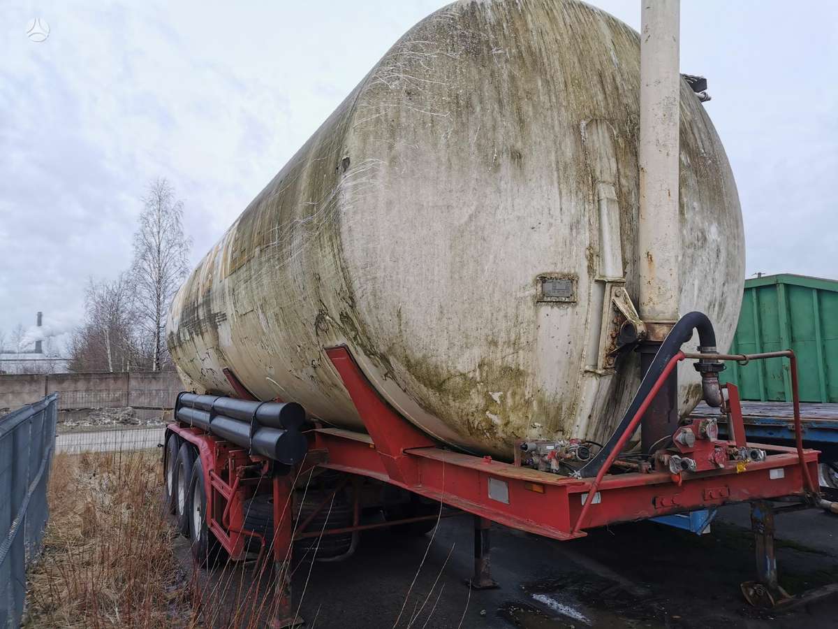 Kässbohrer, цистерны