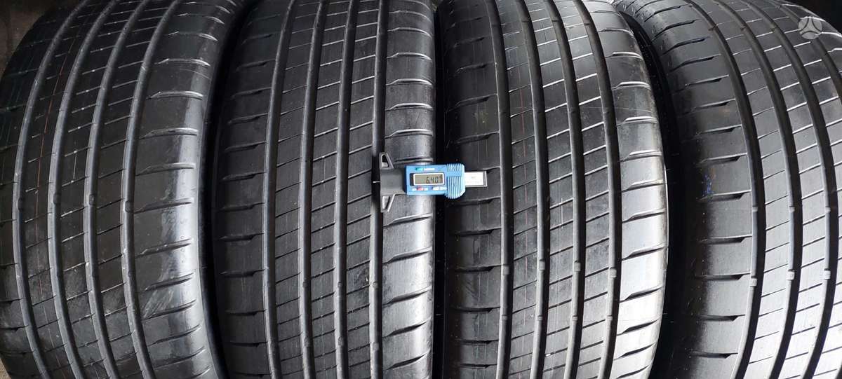 Bridgestone, vasaras 225/40 R18