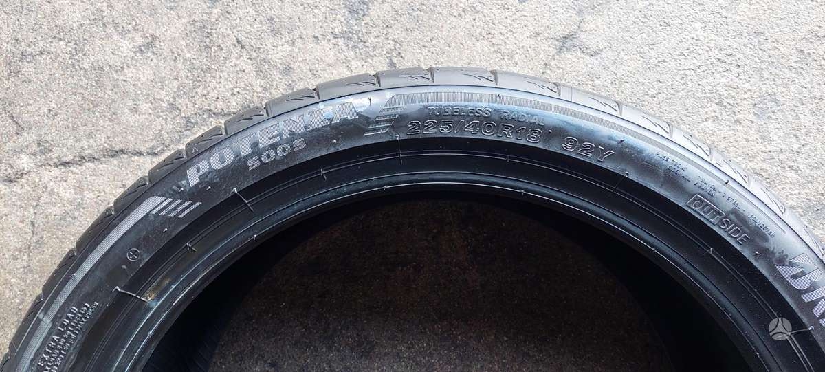 Bridgestone, vasaras 225/40 R18