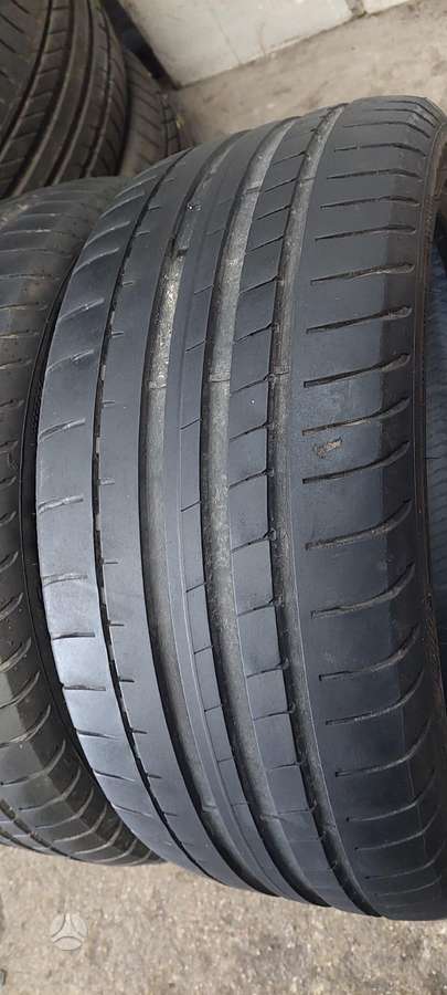 Goodyear, летние 225/40 R18