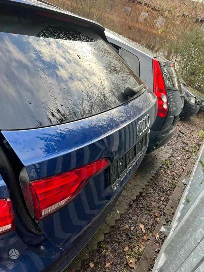 Audi A4 dalimis