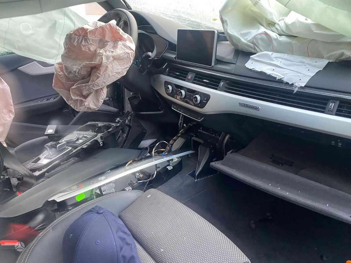 Audi A4 for parts