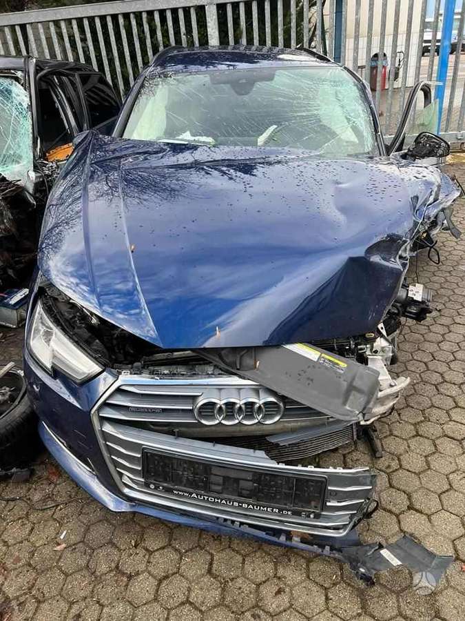 Audi A4 dalimis