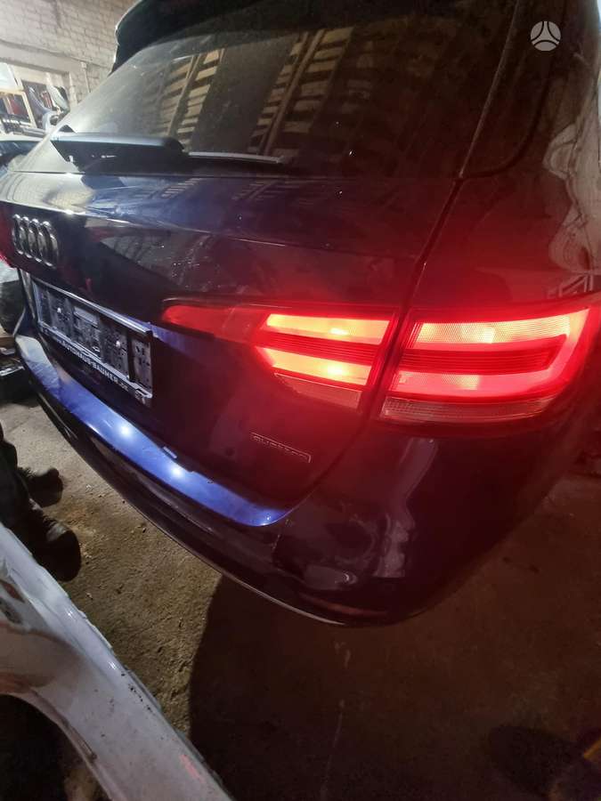 Audi A4 dalimis