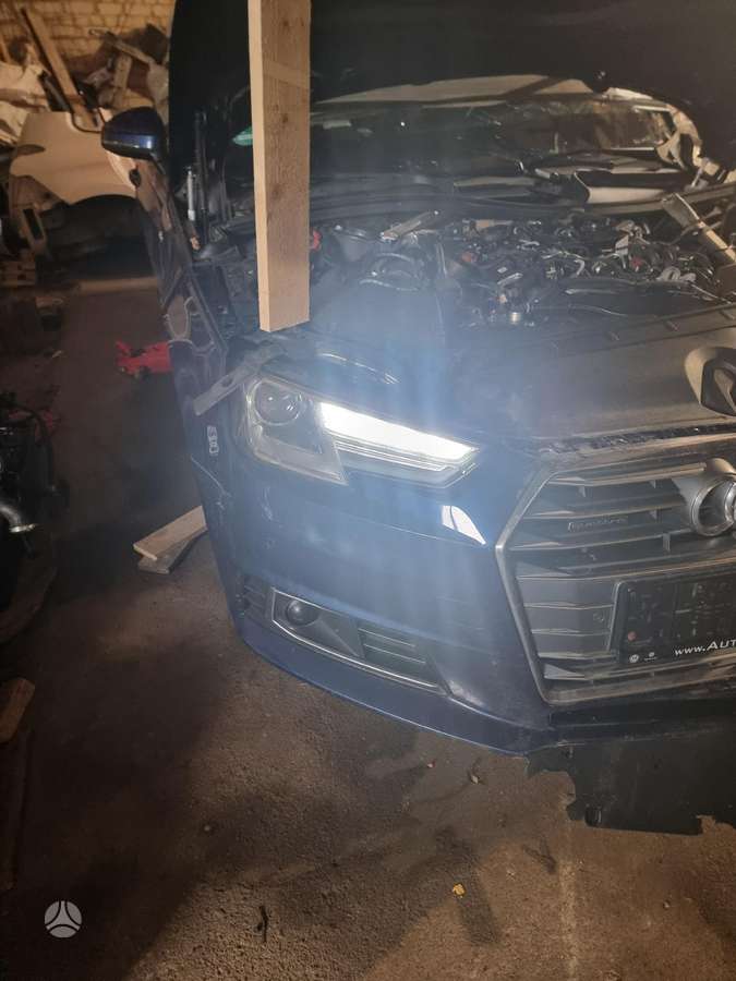 Audi A4 по частям