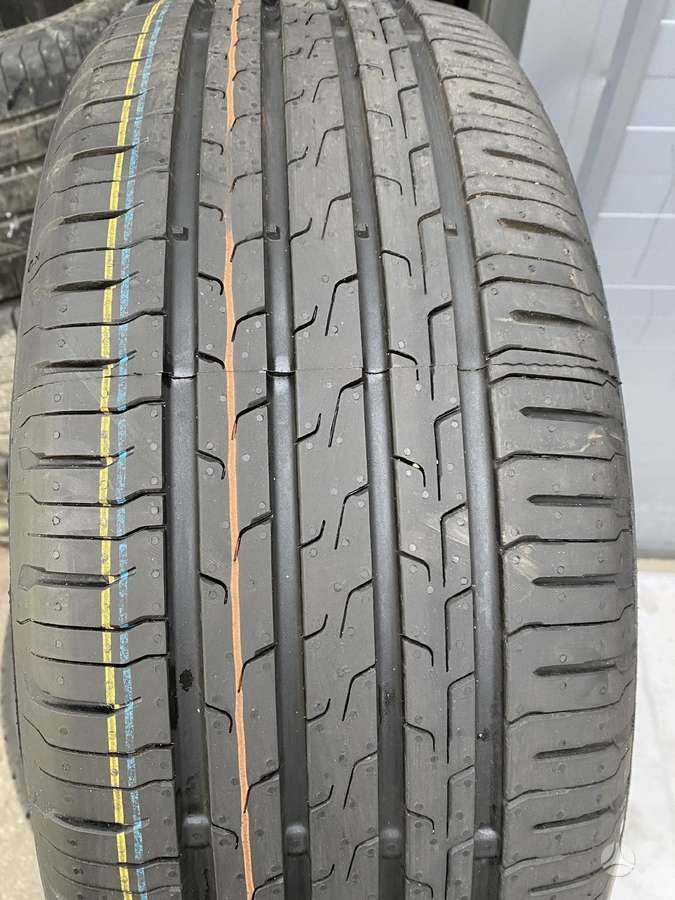 Continental EcoCintact 6, summer 215/50 R18