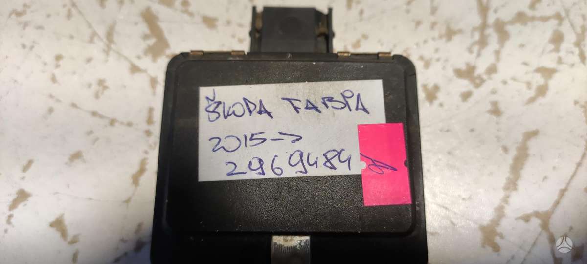 Skoda Fabia, 5Q0907561K, Cen12969