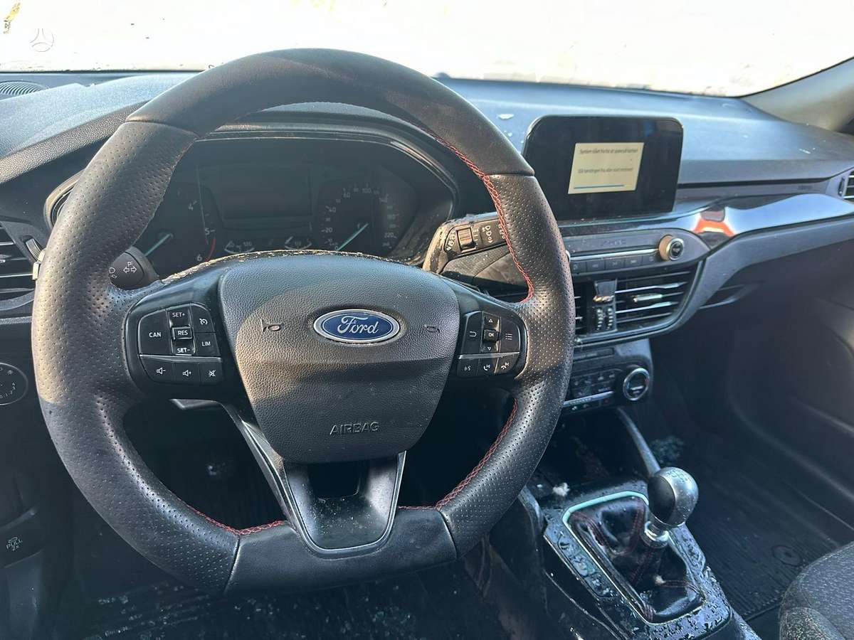 Ford Focus St line