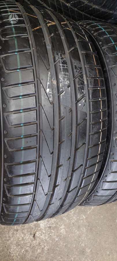 Hankook, summer 225/40 R18