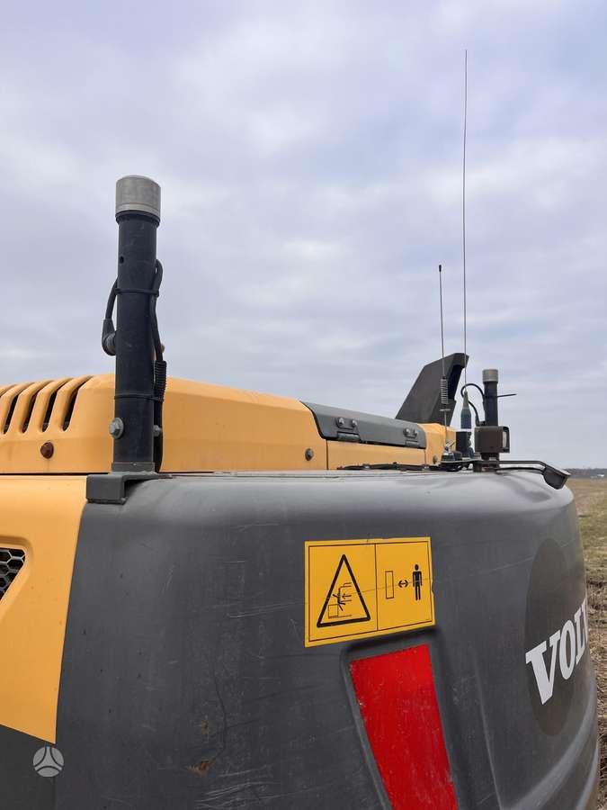 Volvo EC220DL, excavator