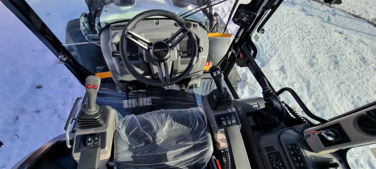 Hidromek HMK 102B, excavator loader