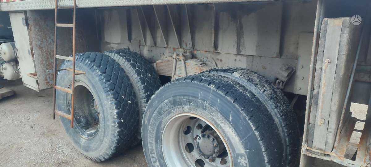 Volvo FH16, kranai