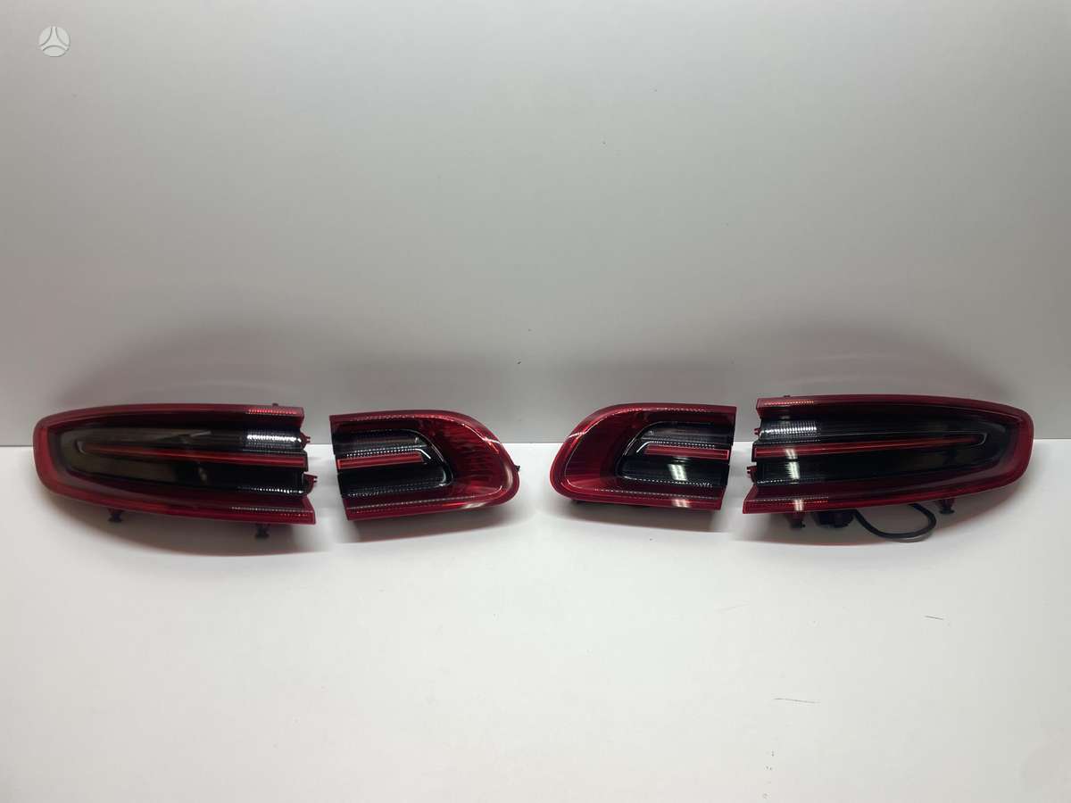 Porsche Macan Macan gts stopai usa