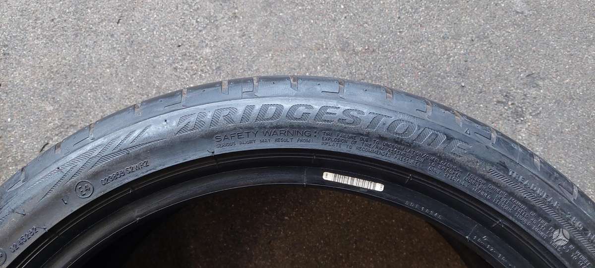 Bridgestone, vasarinės 225/40 R18