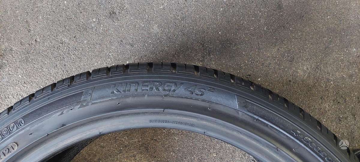 Hankook, universalios 235/40 R19