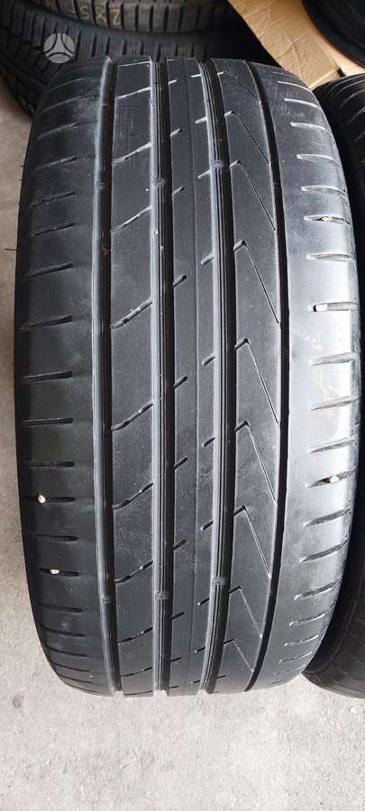 Hankook, summer 245/45 R18