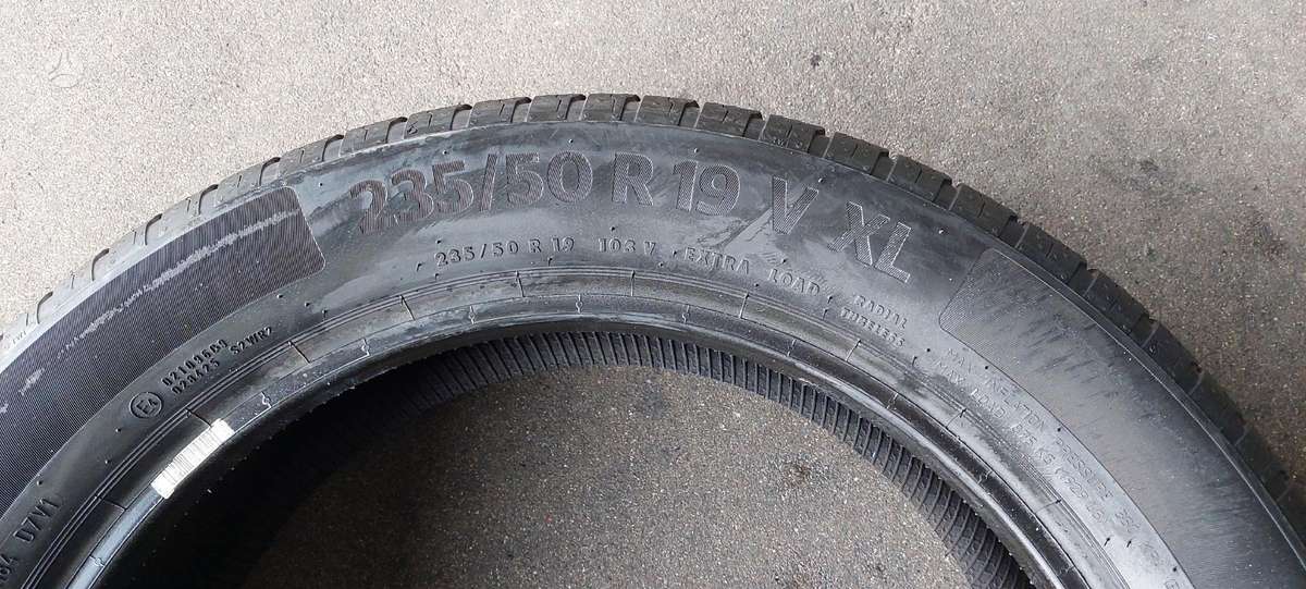 Continental, vasarinės 235/50 R19