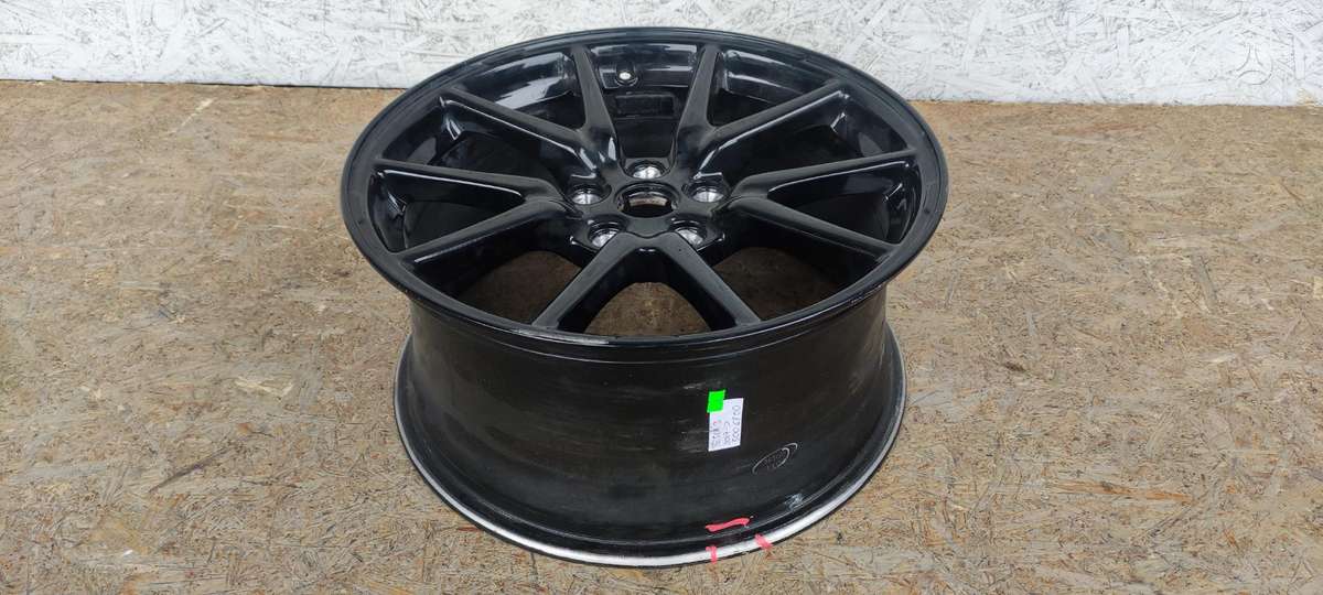 Tesla Model 3, 104422100C, Cen12368