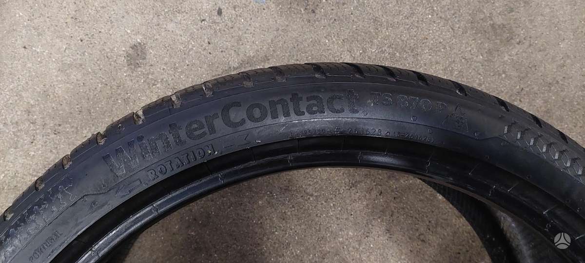 Continental, žieminės 235/35 R19