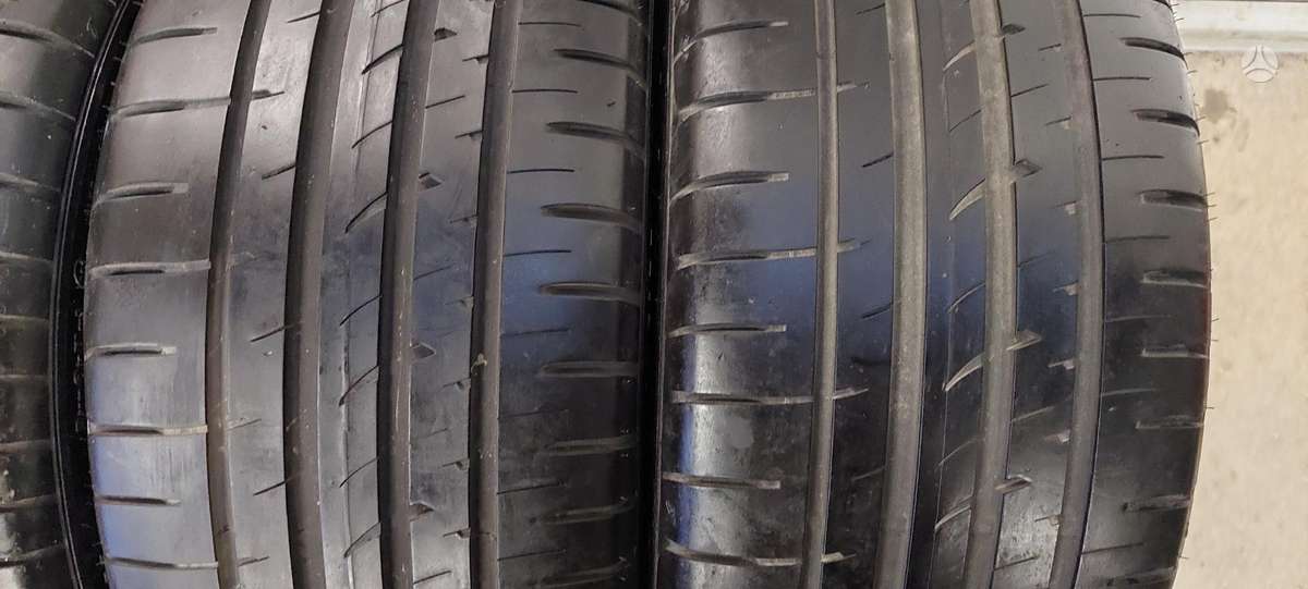 Goodyear, summer 245/35 R18
