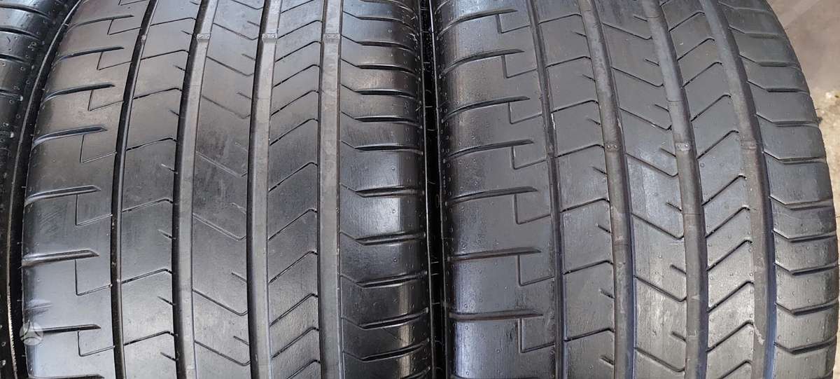 Pirelli, summer 285/30 R21