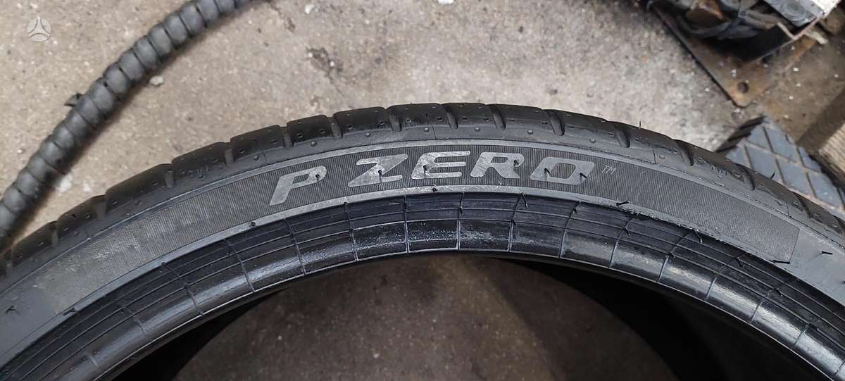 Pirelli, summer 285/30 R21